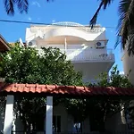 Biser Podgora (Split-Dalmatia)