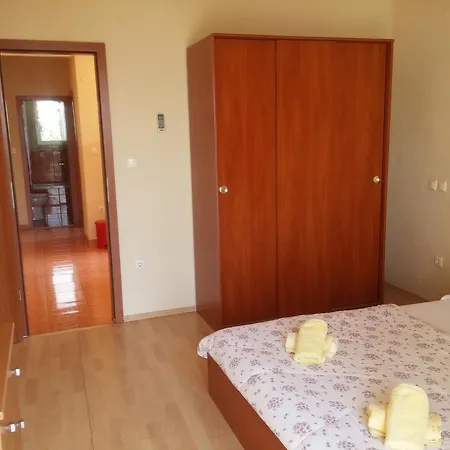 Apartament Biser