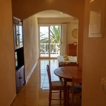 アパート Biser *