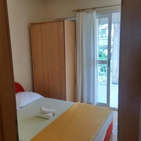 Biser Podgora