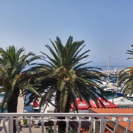 Biser Podgora (Split-Dalmatia)